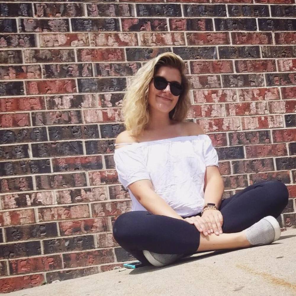 Meet your Posher, Emma